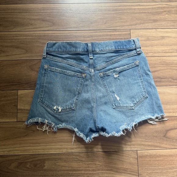 Abercrombie | Size 28 | High Rise Mom Shorts | Distressed - Picture 3 of 5